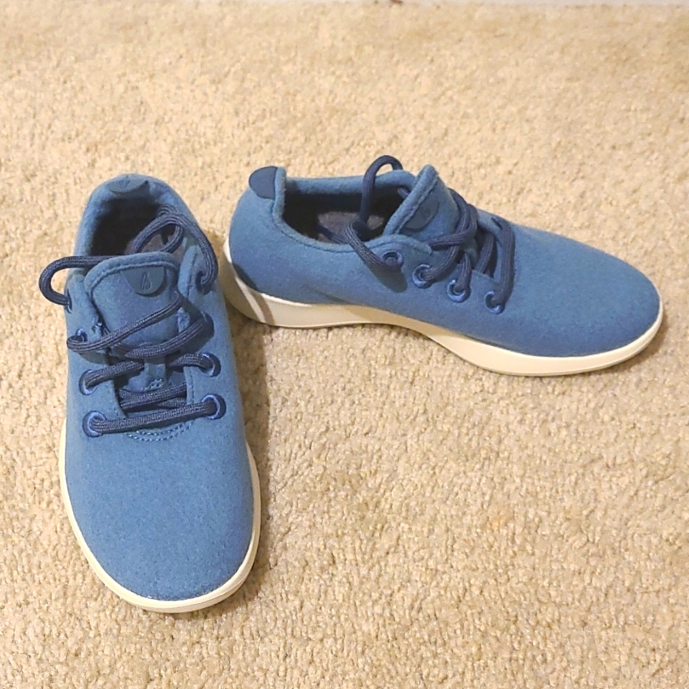 AllBirds Wool Runners size 7